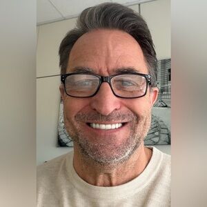 Meet your Posher, Mark